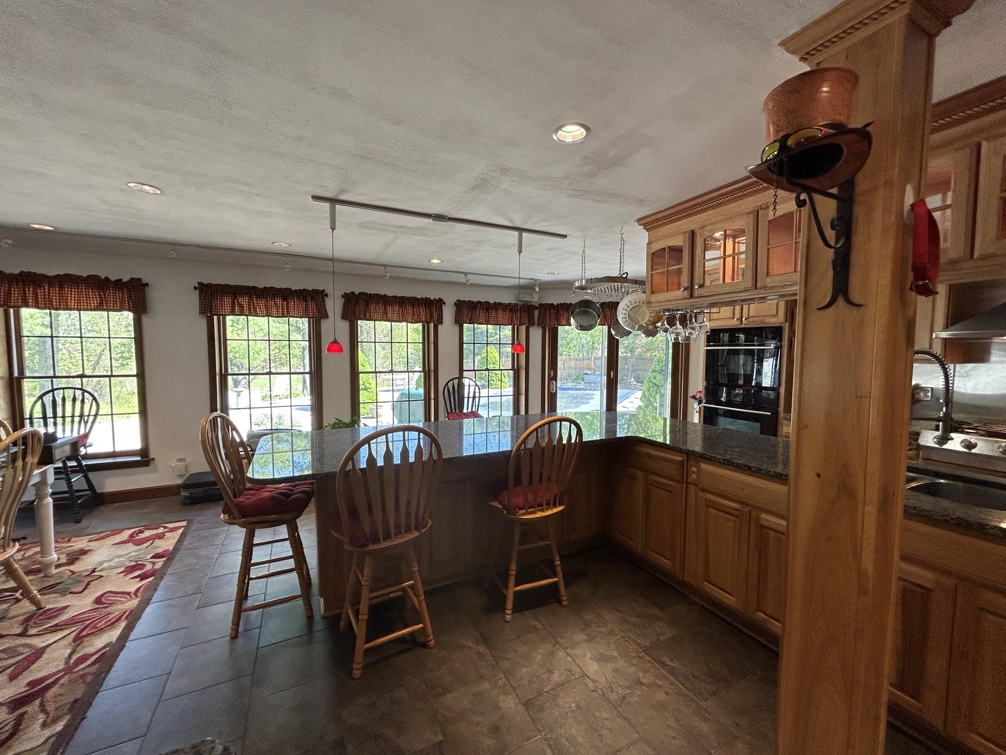 9 Oak Ridge Road Kensington, NH 03833 - Photo 17 of 60