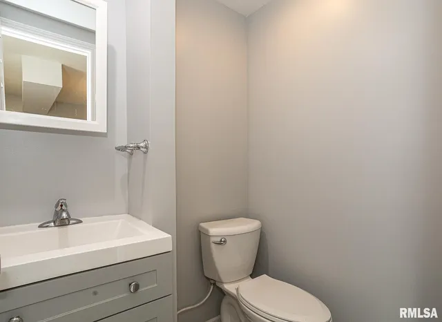 $123,000 | 2112 35th Street, Unit 7, Rock Island, IL 61201