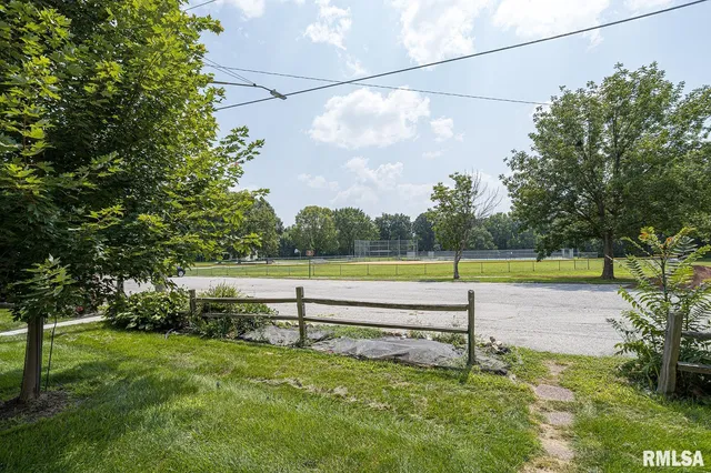 $123,000 | 2112 35th Street, Unit 7, Rock Island, IL 61201