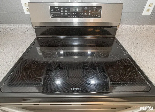 $123,000 | 2112 35th Street, Unit 7, Rock Island, IL 61201