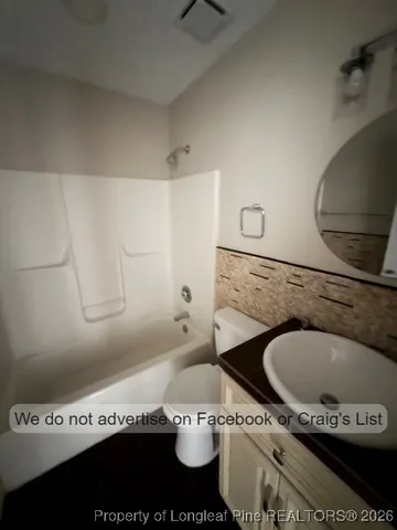 $1,800 | 1986 Christopher Way, Fayetteville, NC 28303