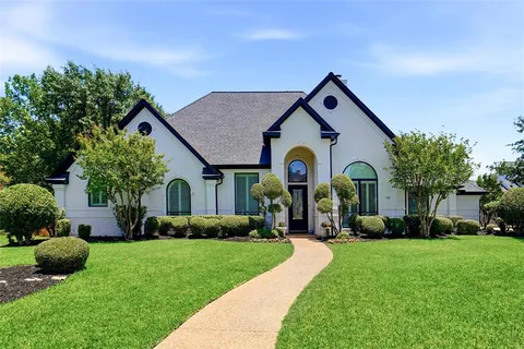 $1,325,000 | 801 Ridgedale Court, Southlake, TX 76092