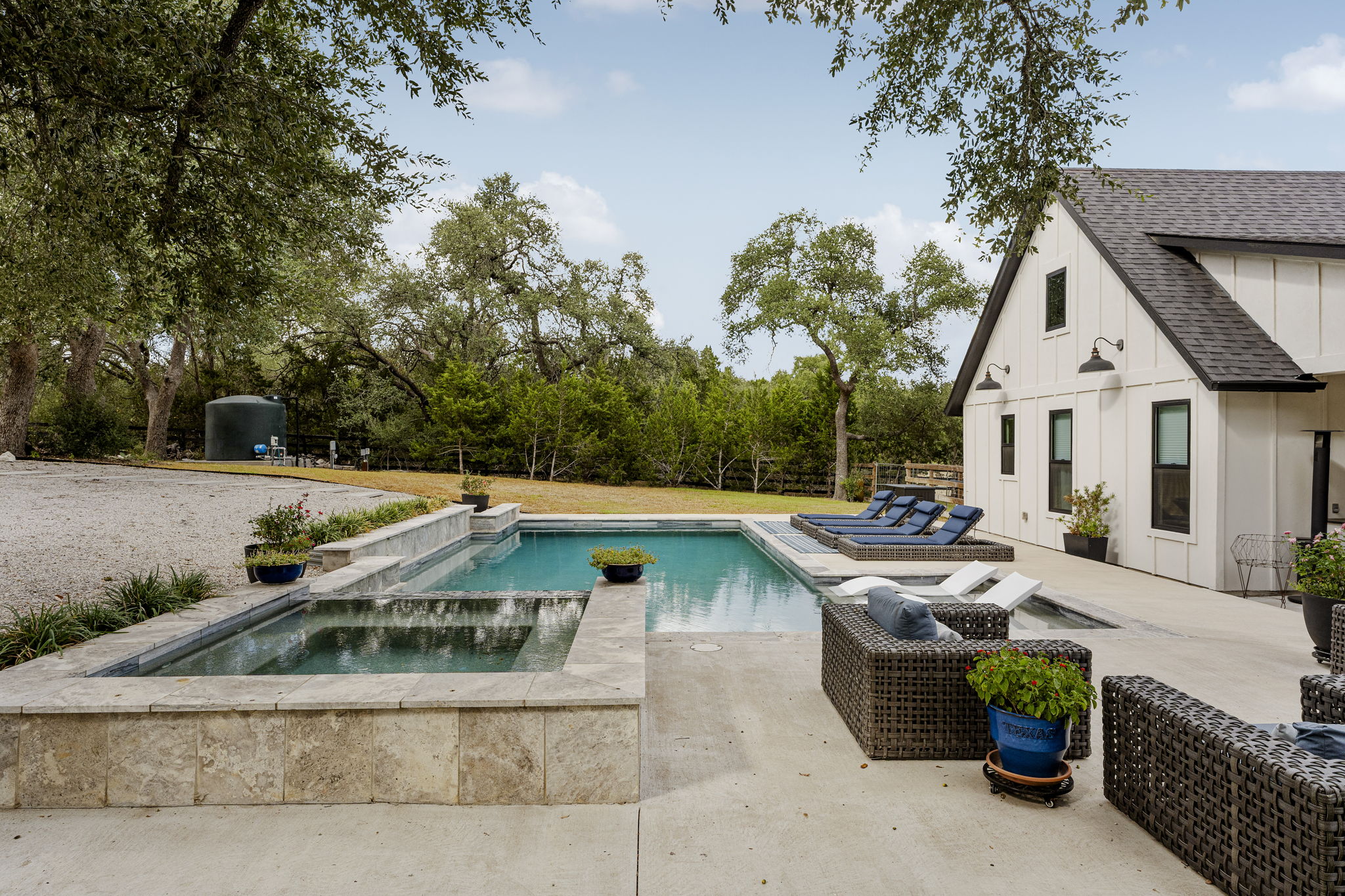 32831 Ranch Road 12 Dripping Springs, TX 78620 - Photo 33 of 40 Gallery Image 33