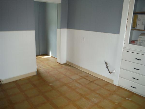 358 Main Street Clinton, MA 01510 - Photo 4 of 11