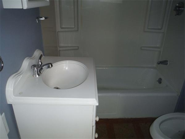 358 Main Street Clinton, MA 01510 - Photo 5 of 11