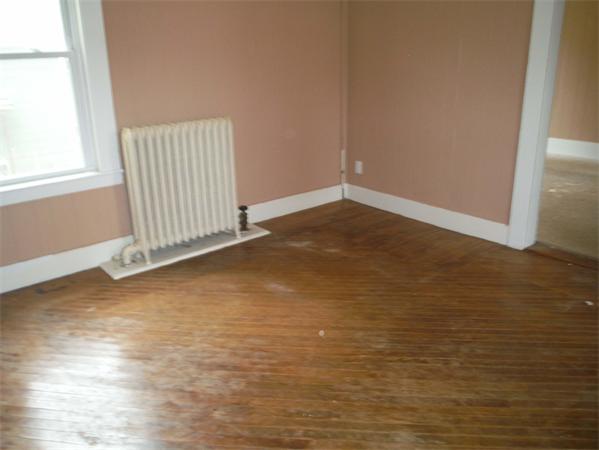 358 Main Street Clinton, MA 01510 - Photo 6 of 11