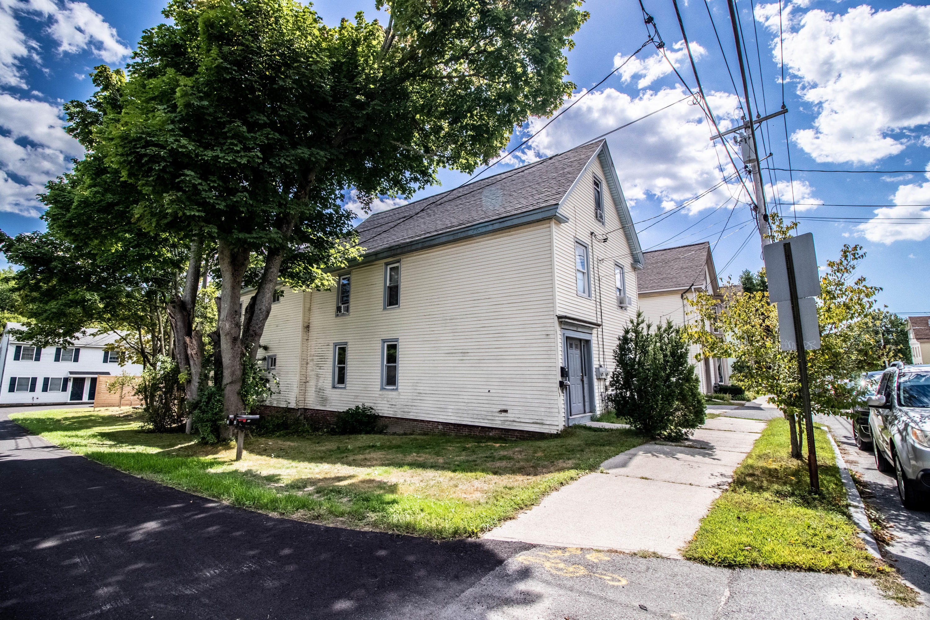 61 Veranda Street Portland, ME 04103 - Photo 2 of 27 _MG_8134-HDR