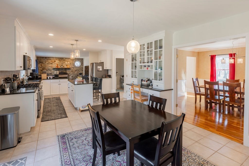 126 Lafayette Street Marblehead, MA 01945 - Photo 2 of 30 a view of a dining room with furniture