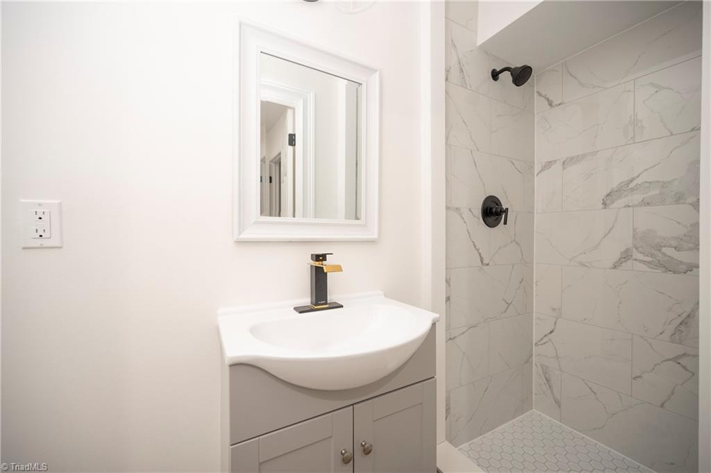 880 Motor Road Winston-Salem, NC 27105 - Photo 31 of 37