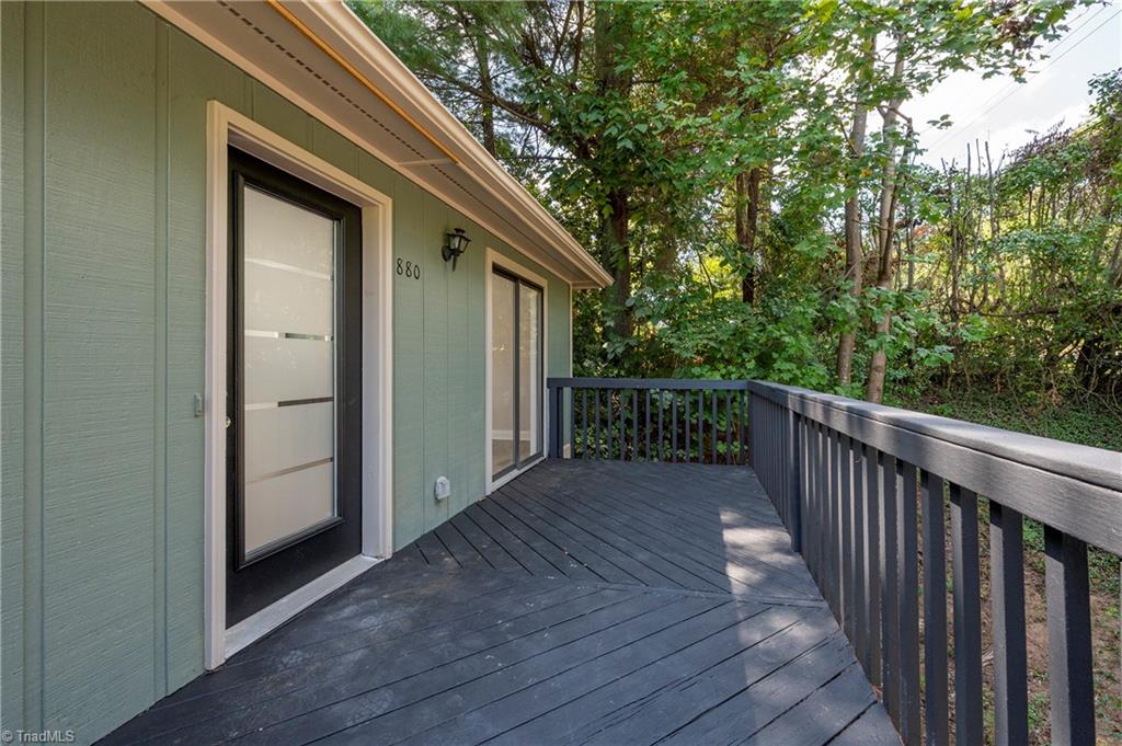 880 Motor Road Winston-Salem, NC 27105 - Photo 6 of 37