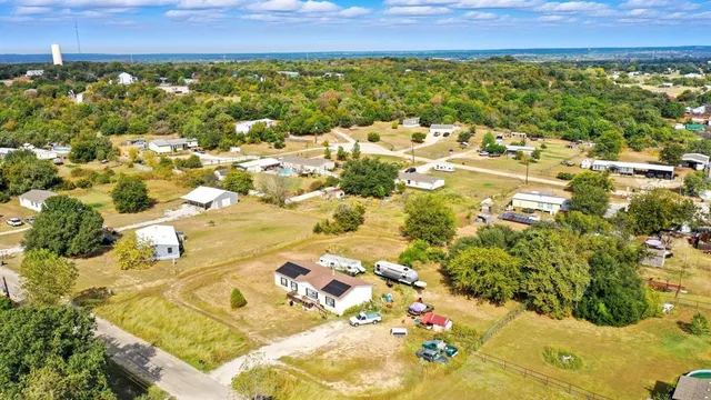 a view of an outdoor space
