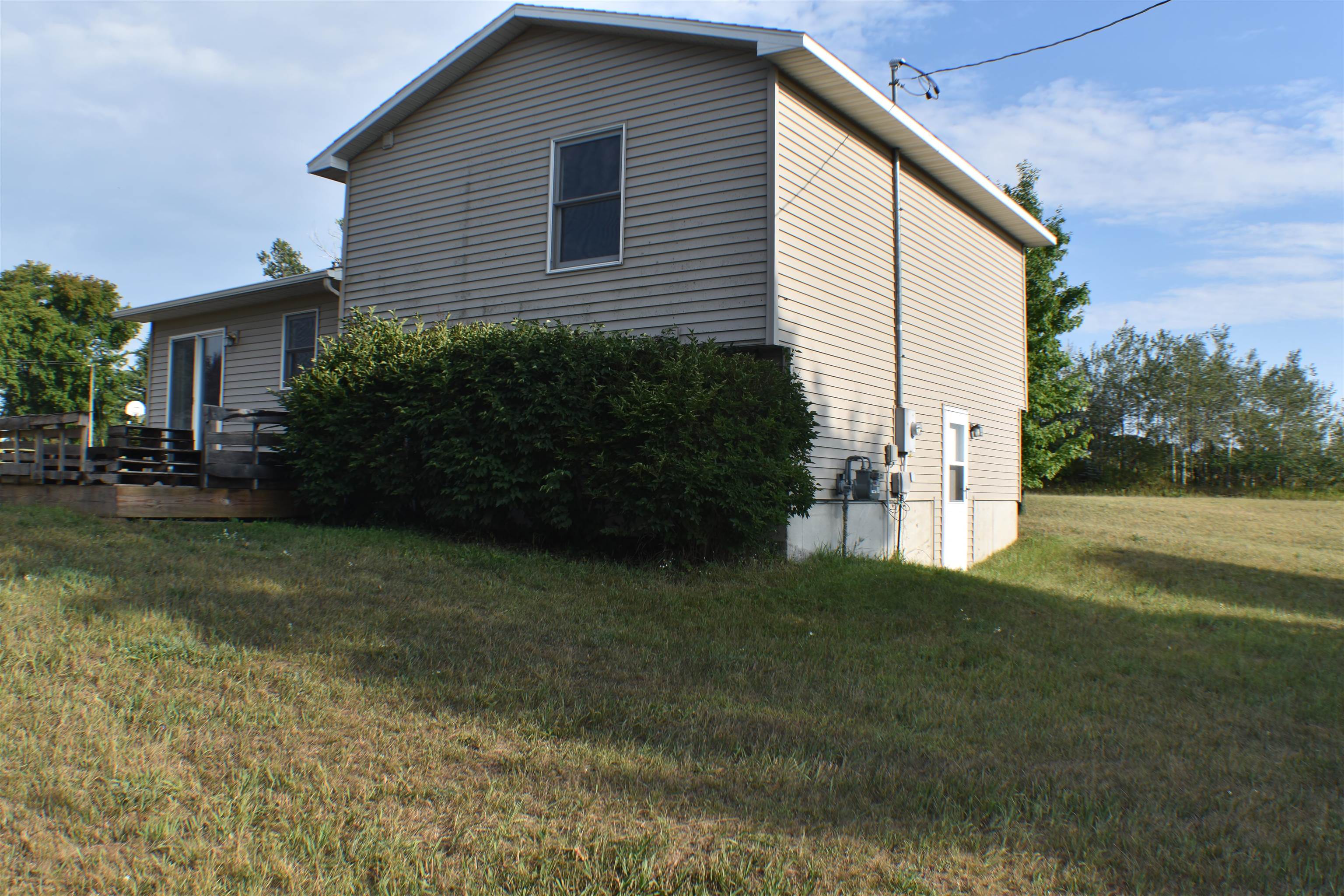 2013 Sparling Road Kingsley, MI 49649 - Photo 3 of 14