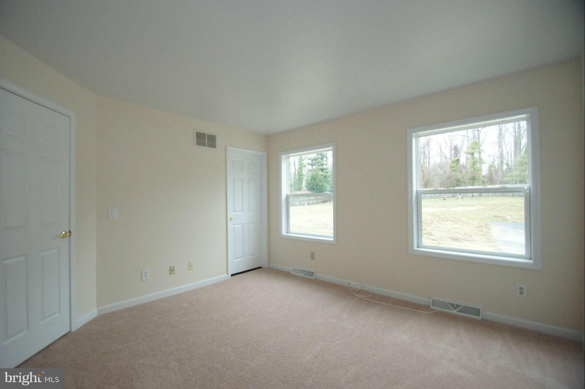 Bedroom (Master)