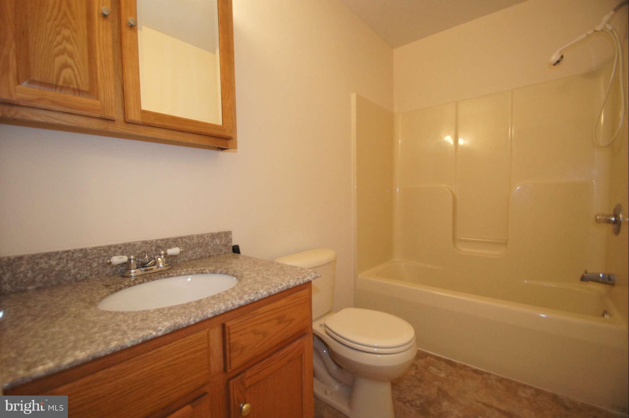 3608 Philadelphia Road Abingdon, MD 21009 - Photo 9 of 28 Bath