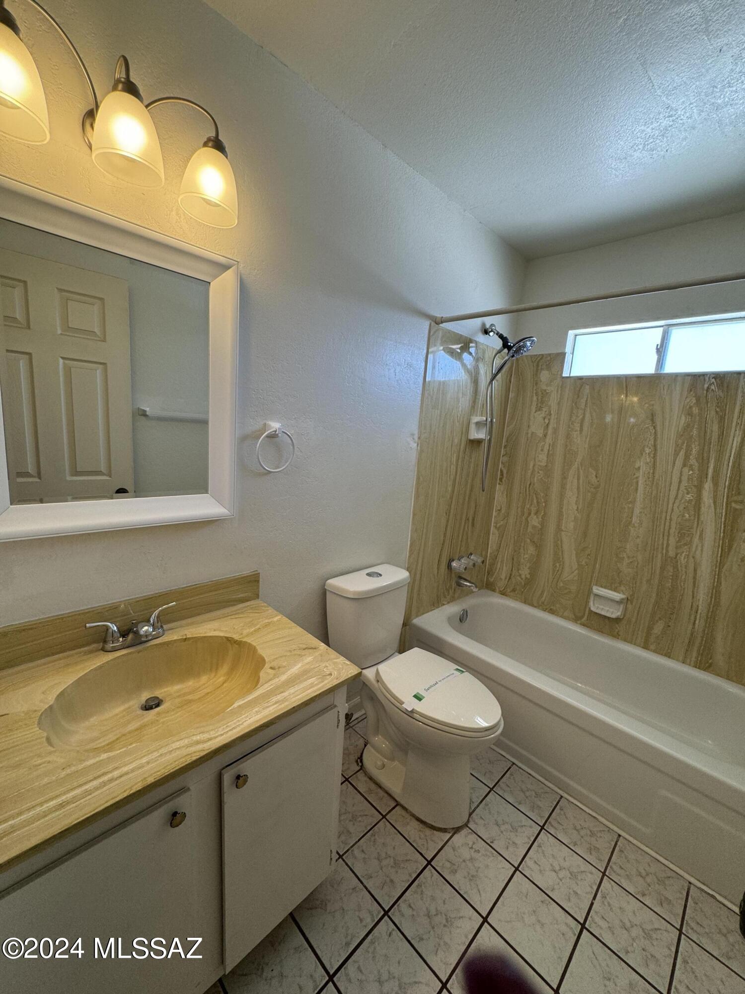 1505 East Prince Road, Unit B Tucson, AZ 85719 - Photo 24 of 37