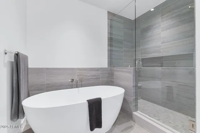 $22,495 | 5000 East Camelback Road, Unit 102, Scottsdale, AZ 85251