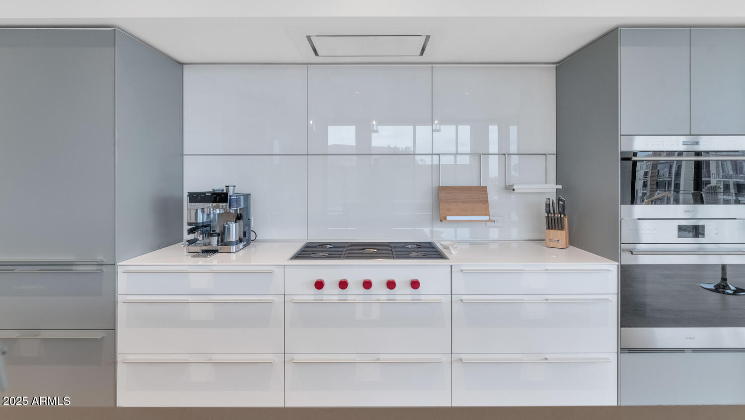 5000 East Camelback Road, Unit 102 Scottsdale, AZ 85251 - Photo 8 of 34 5000 N Camelback Ridge Dr-large-011-011-