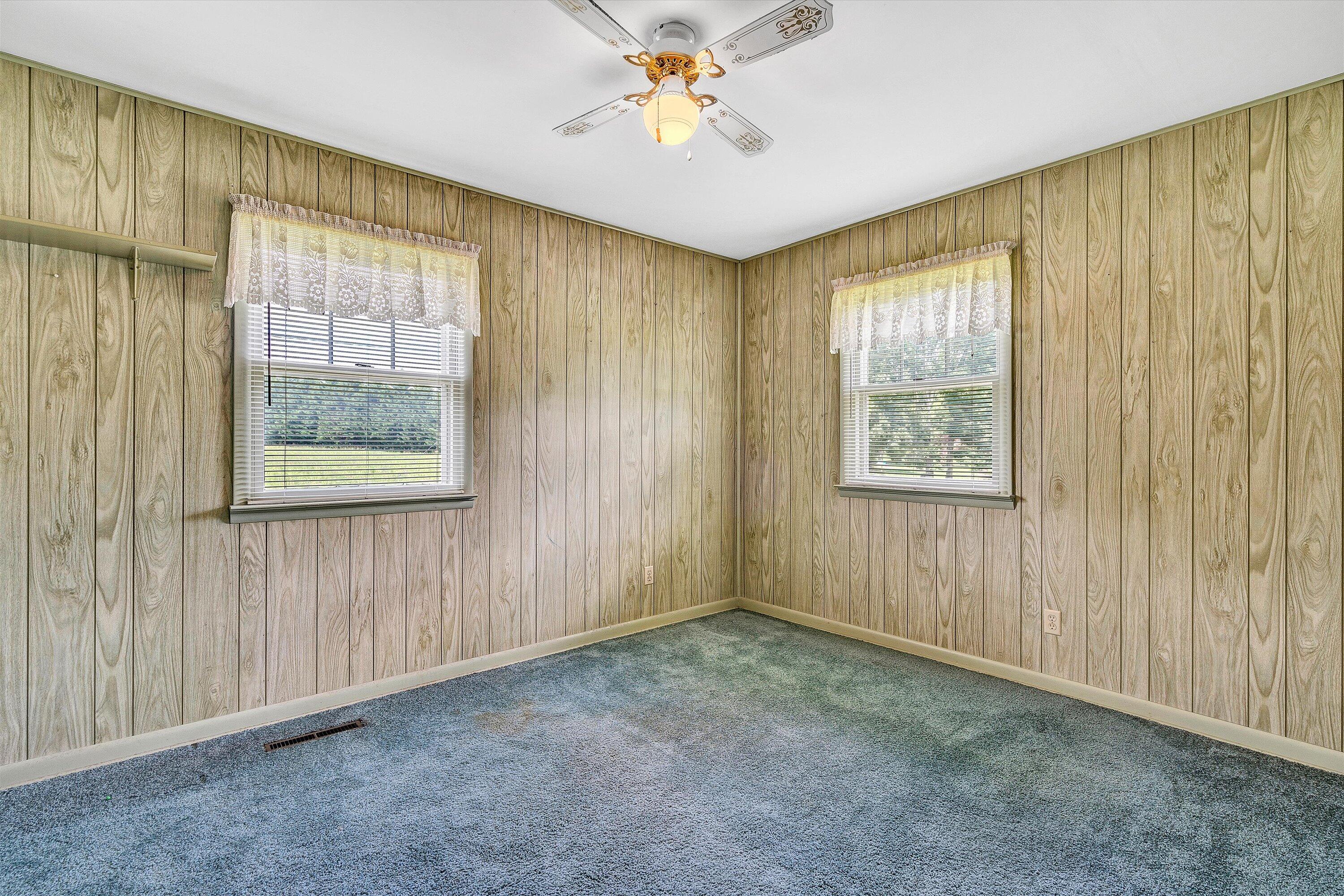 204 Farm View Road Glade Hill, VA 24092 - Photo 13 of 32 13-DSC07919