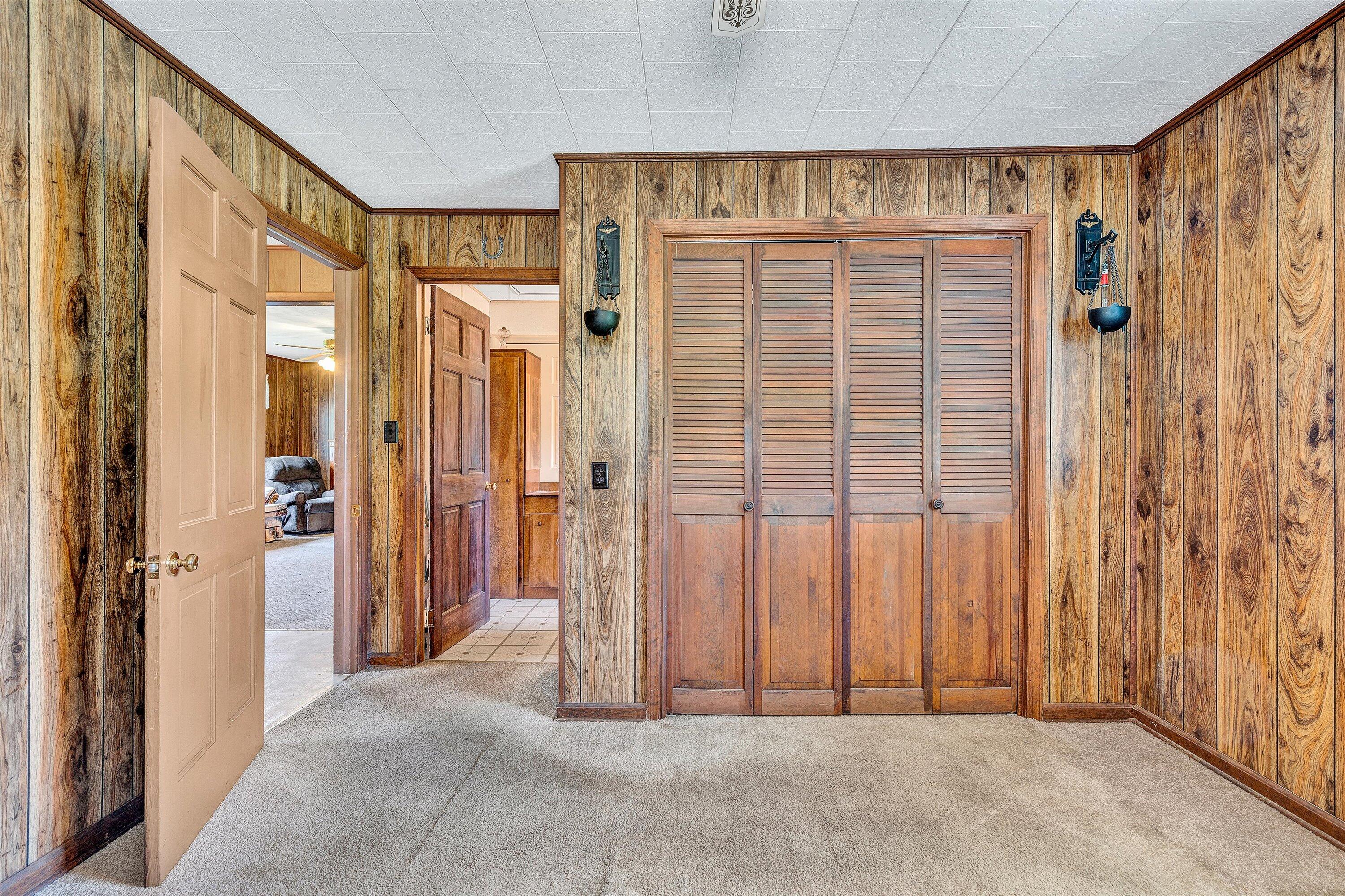 204 Farm View Road Glade Hill, VA 24092 - Photo 8 of 32 08-DSC07904
