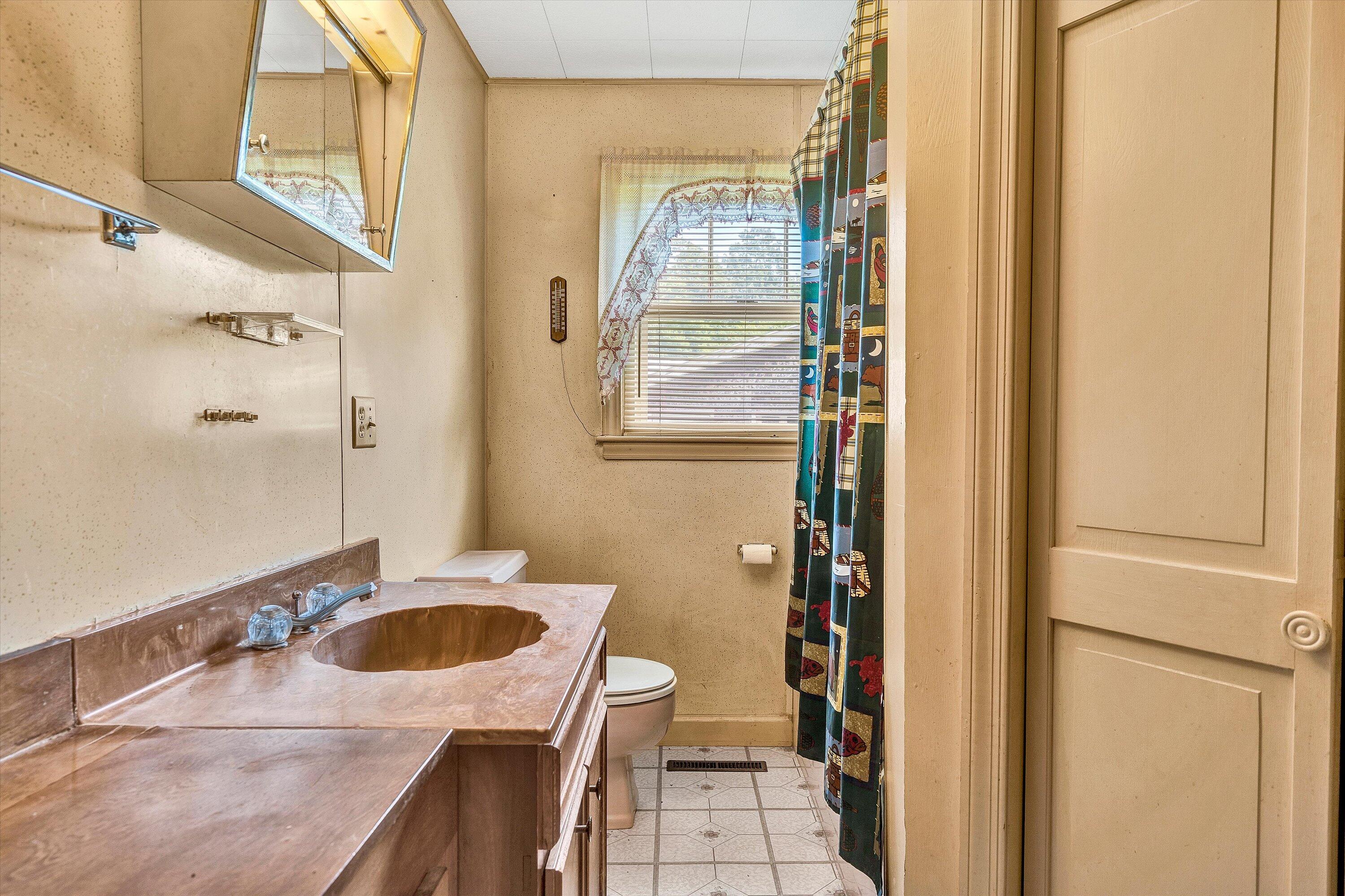 204 Farm View Road Glade Hill, VA 24092 - Photo 10 of 32 10-DSC07910