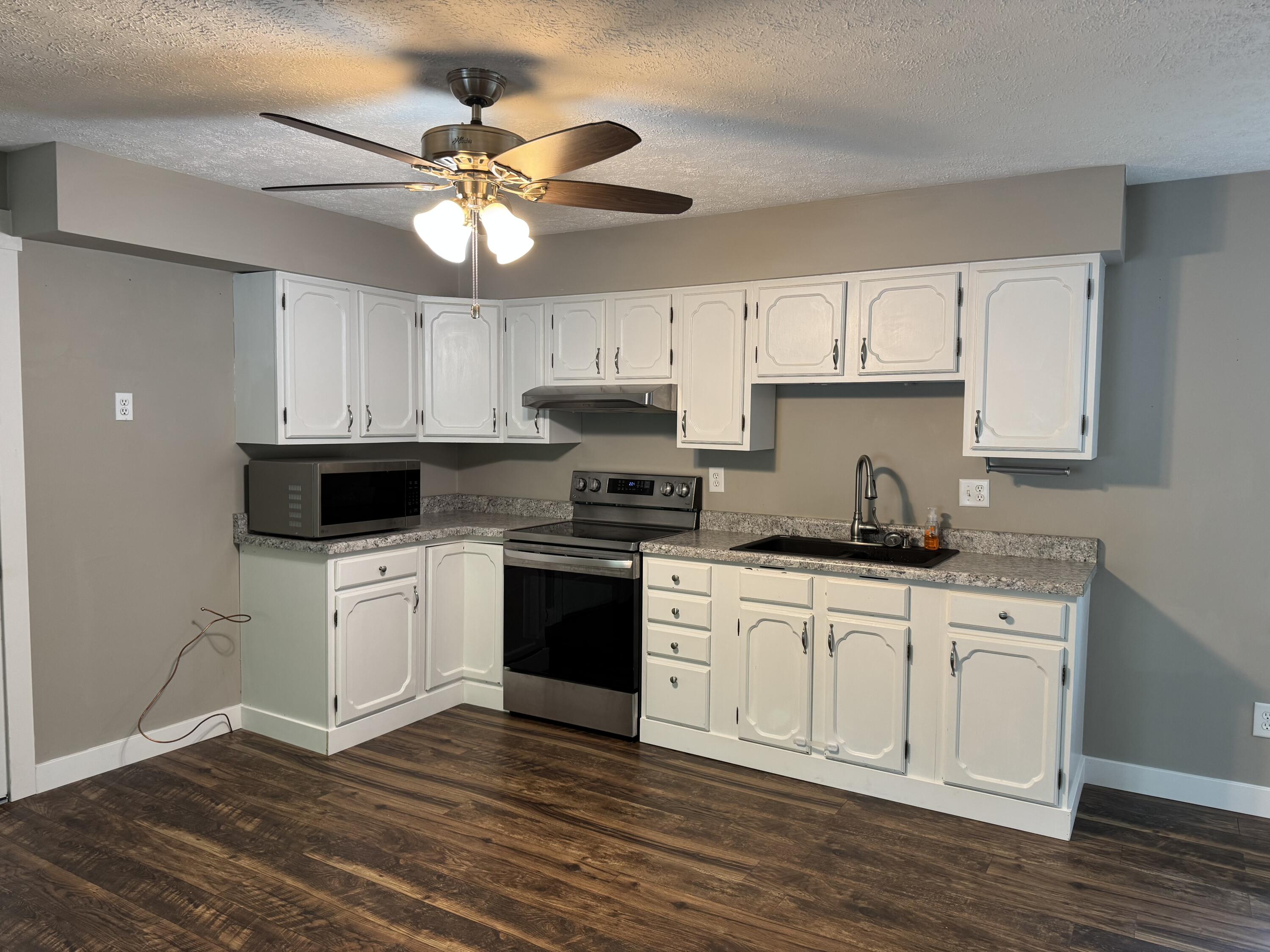 13 Ellen Kay Drive Dry Ridge, KY 41035 - Photo 4 of 23 Gallery Image 4