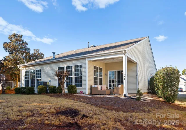 $510,000 | 7011 Southbrook Drive, Charlotte, NC 28277