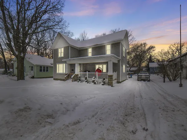 $195,000 | 2102 Nelson Street, Manistee, MI 49660