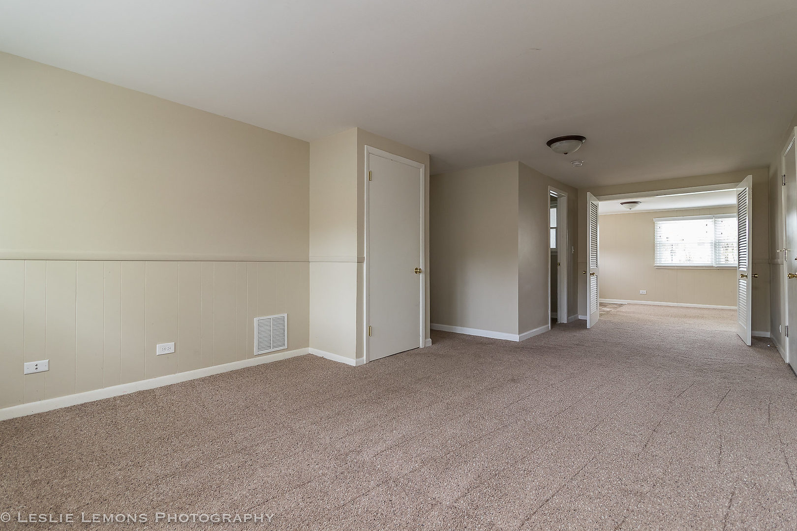1441 Marcy Lane Wheeling, IL 60090 - Photo 14 of 28