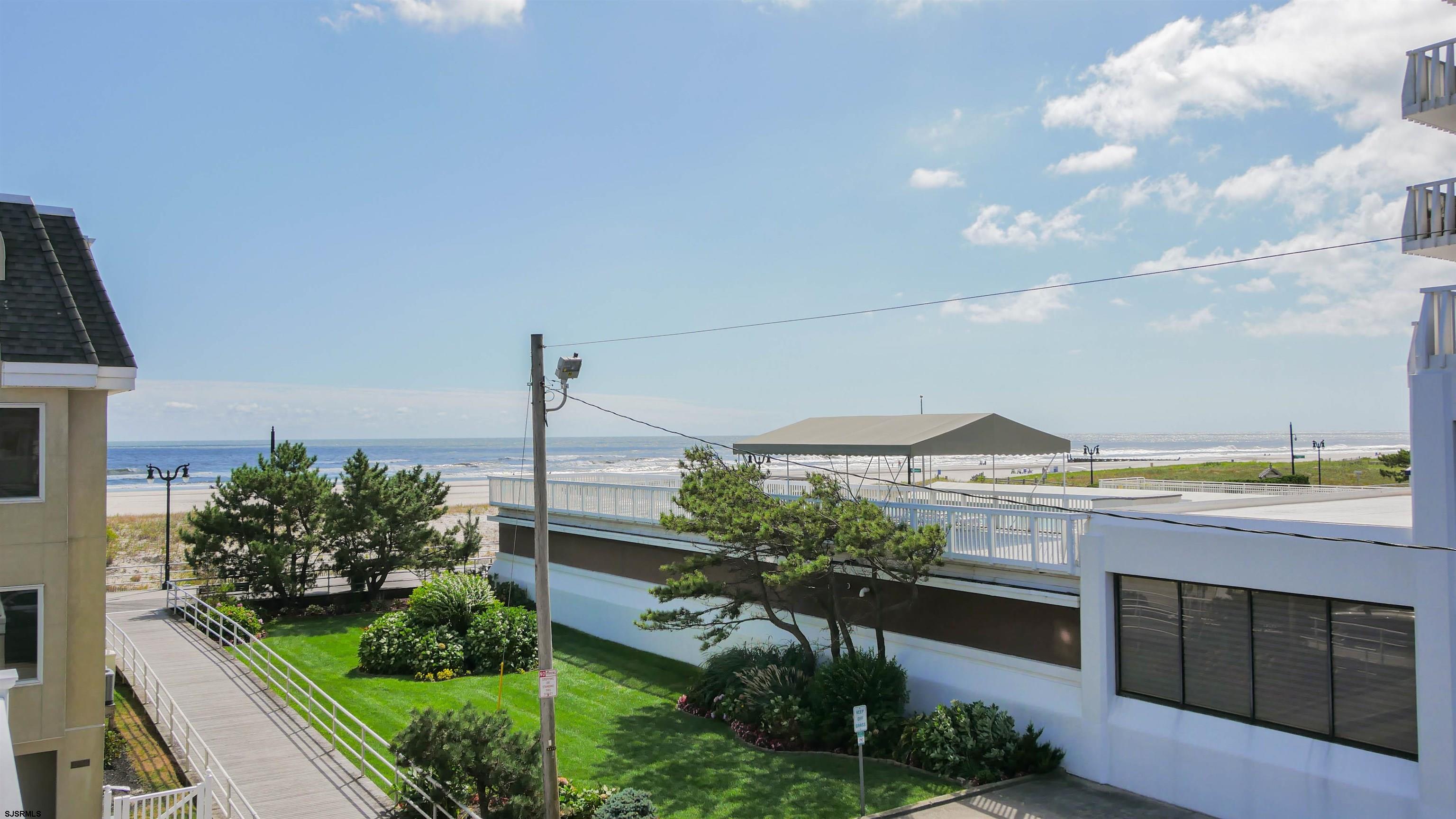 137 South Berkley Square, Unit B Atlantic City, NJ 08401 - Photo 36 of 42 a view of a terrace with a garden and plants