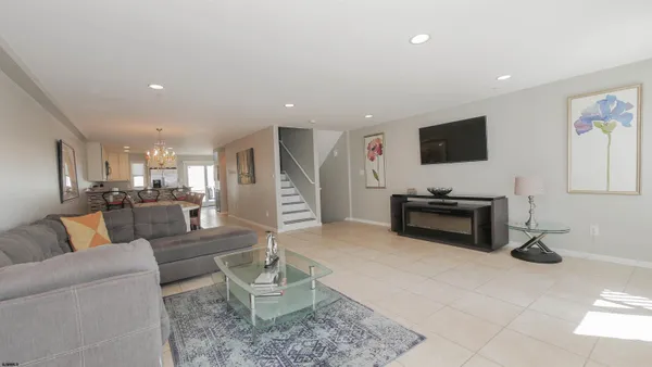 $4,500 | 137 South Berkley Square, Unit B, Atlantic City, NJ 08401