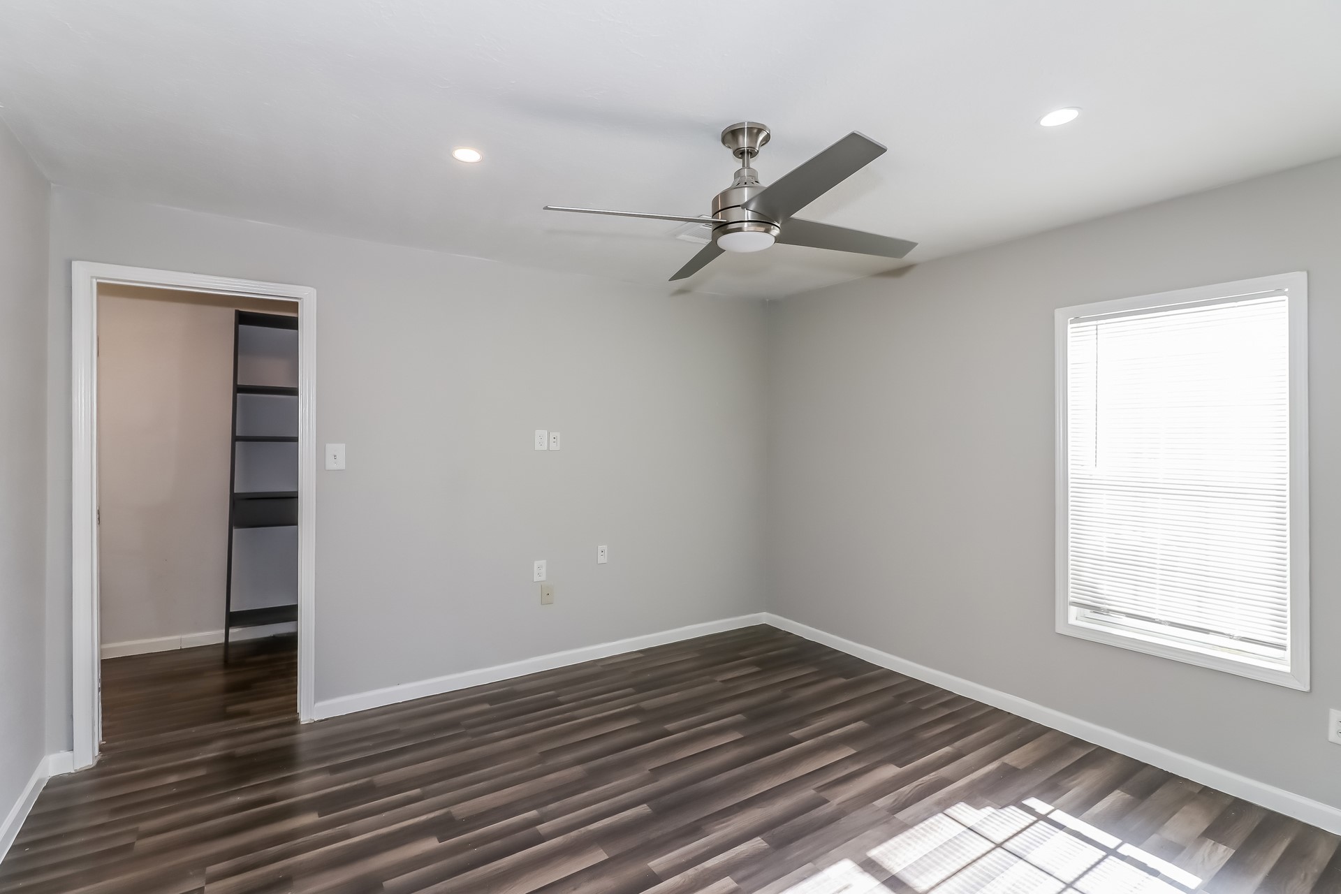 2147 Frey Road Houston, TX 77034 - Photo 2 of 15