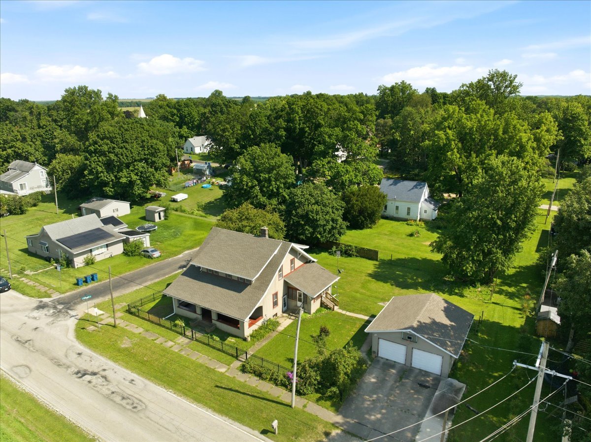 402 West 3rd Street Armington, IL 61721 - Photo 2 of 43 Gallery Image 2