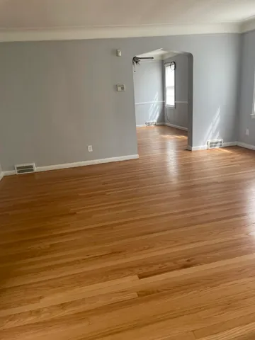 $1,410 | 17510 Wisconsin Street, Detroit, MI 48221