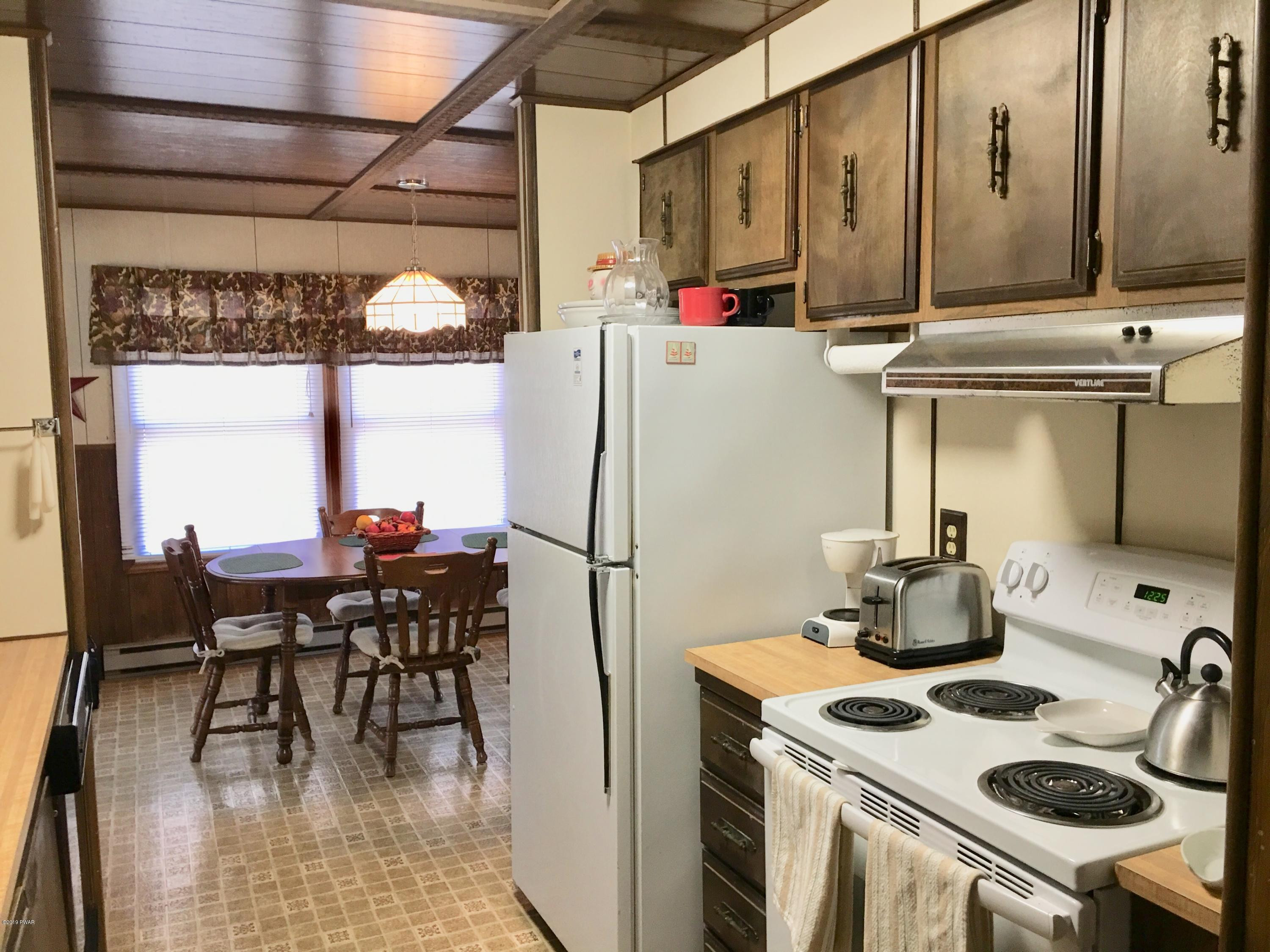 71 Ferris Road Hawley, PA 18428 - Photo 6 of 18 F8F6DD66-952E-4A7B-B935-847EFDC40952