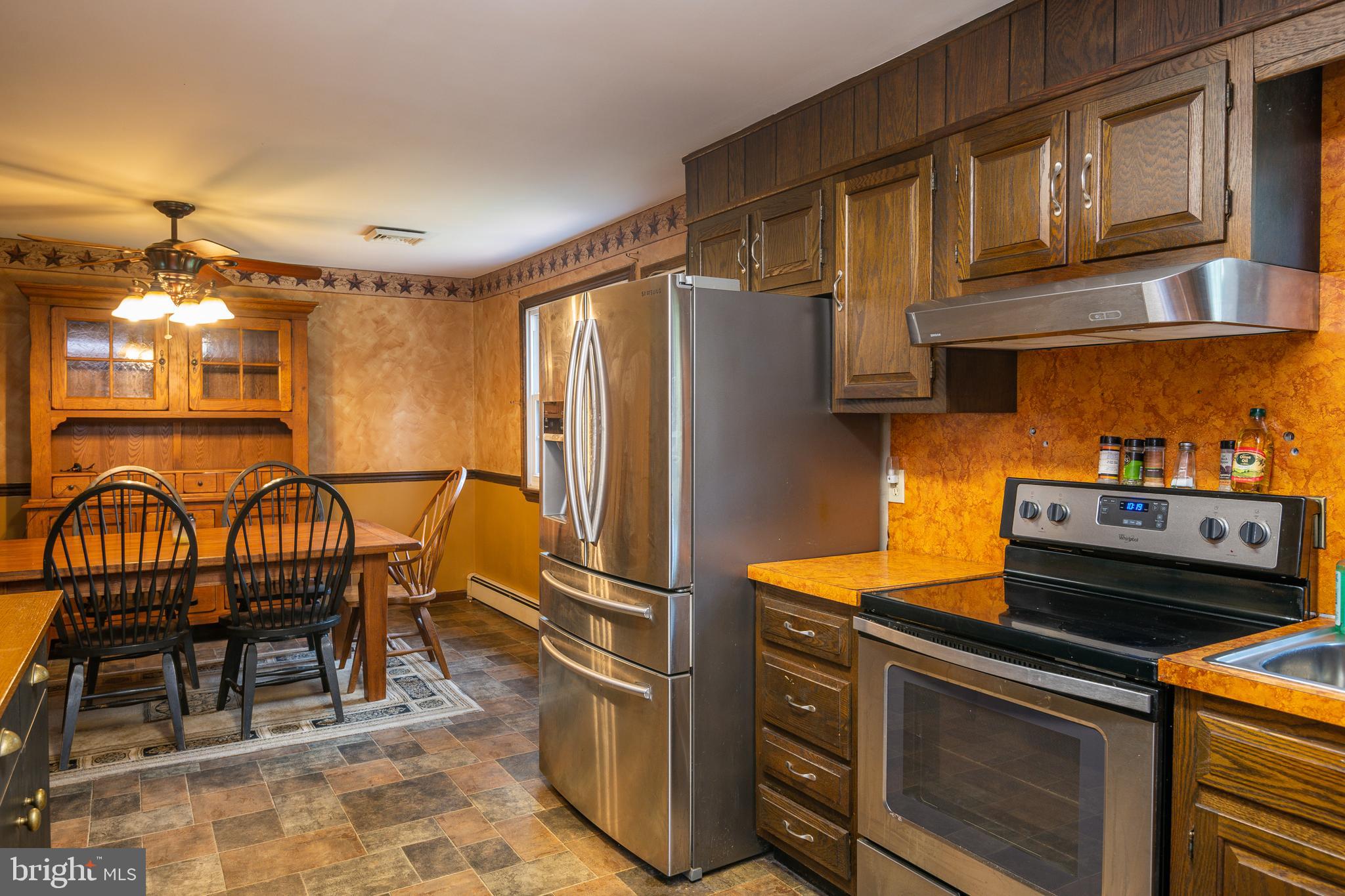 2508 Berkley Road Reading, PA 19605 - Photo 13 of 36
