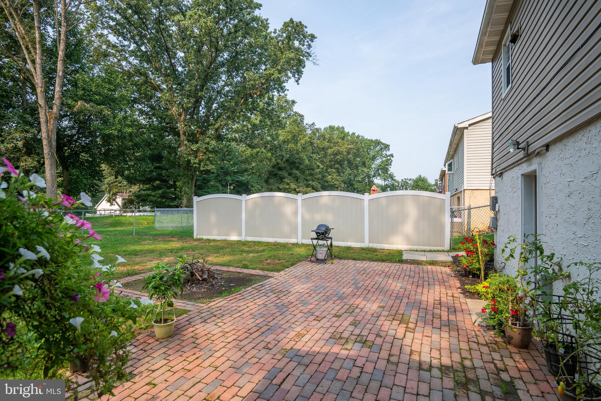 2508 Berkley Road Reading, PA 19605 - Photo 31 of 36