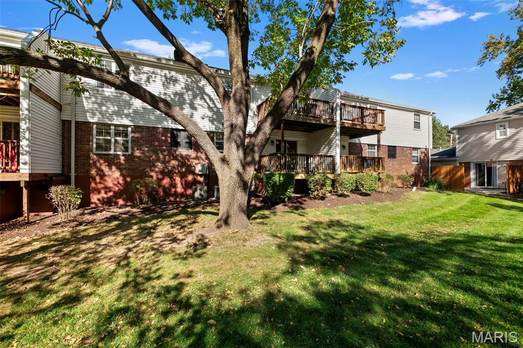 9208 Eager Road St. Louis, MO 63144 - Photo 19 of 22