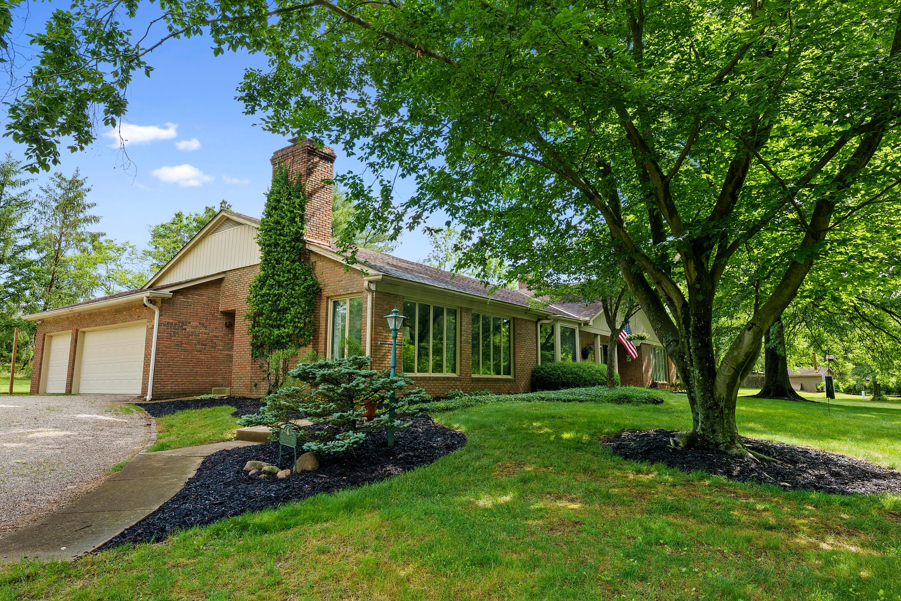1776 Carriage Road Powell, OH 43065 - Photo 6 of 55 DSC01550
