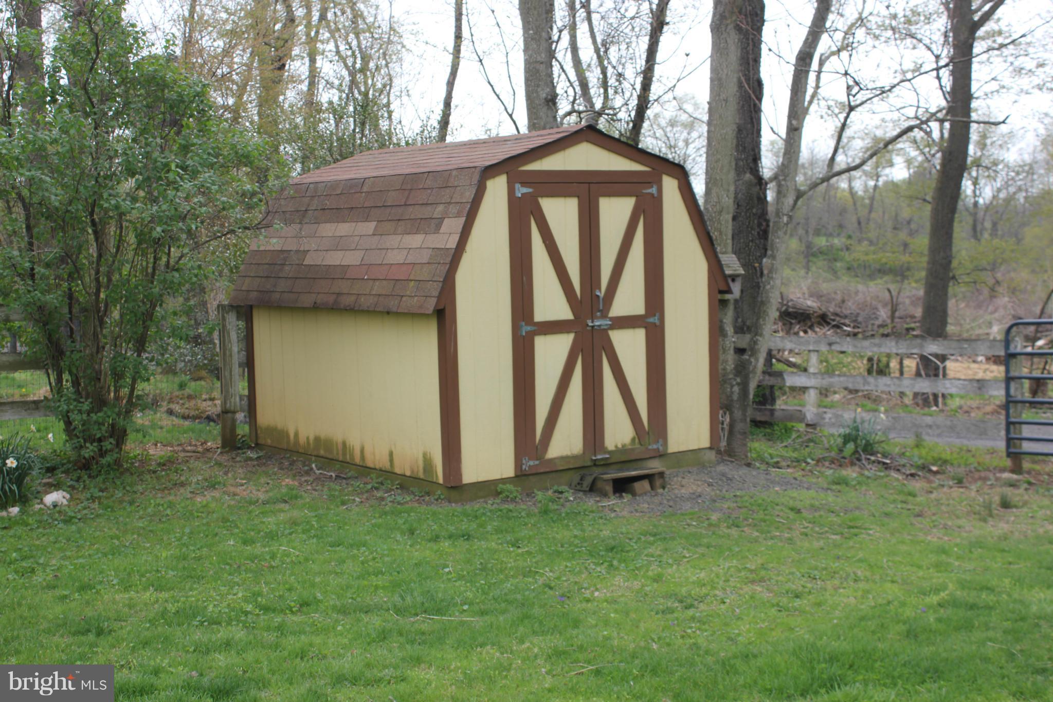 12009 Briar Patch Road Hume, VA 22639 - Photo 10 of 11 Exterior (General)