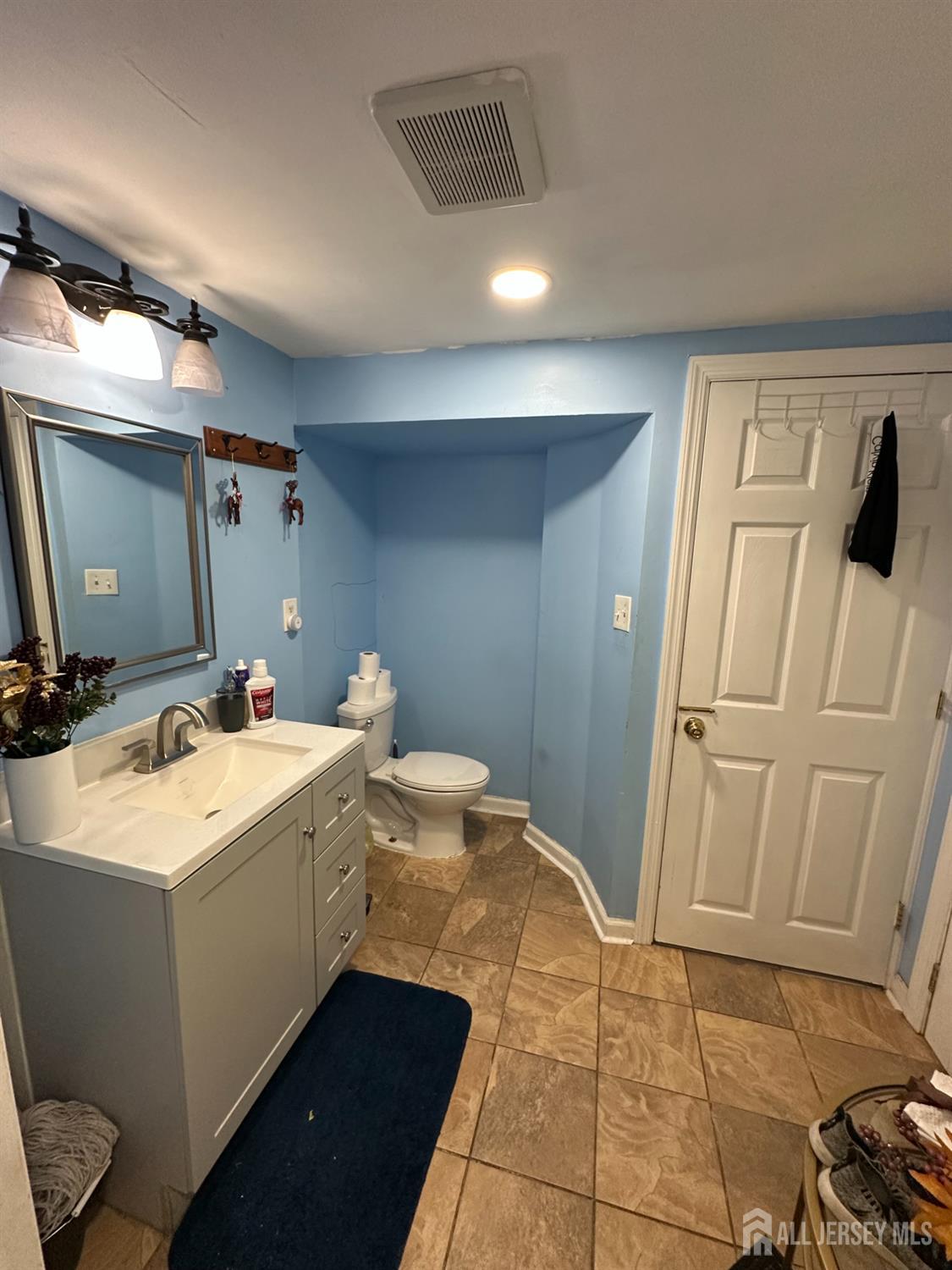 4 Fitzsimmons Avenue Middlesex, NJ 08846 - Photo 15 of 19 Gallery Image 15