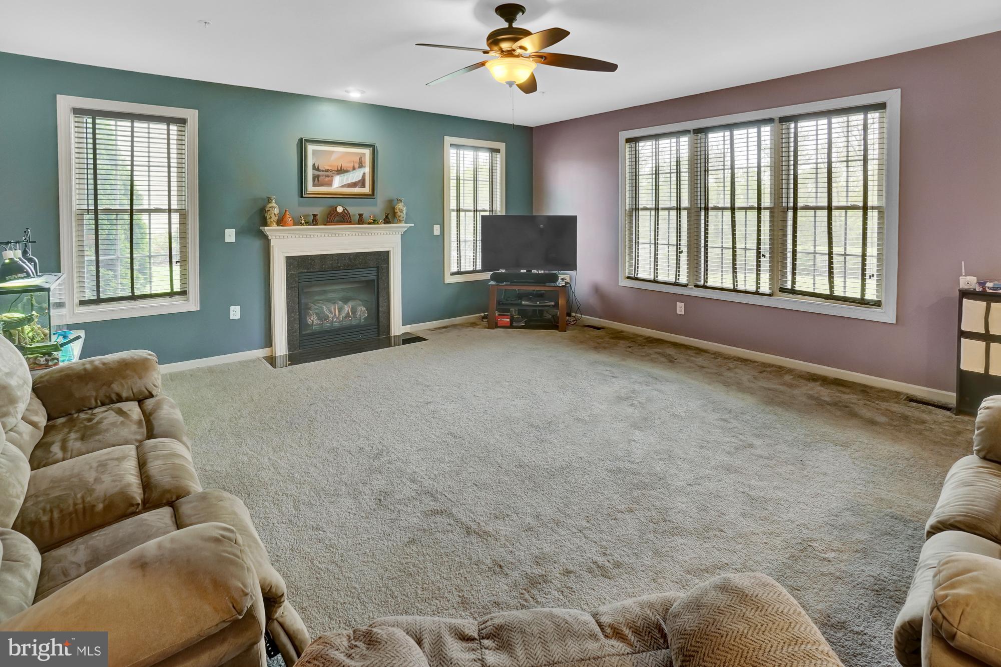 20220 McNamara Road Poolesville, MD 20837 - Photo 23 of 61 Extra 4-foot bump-out in family room!