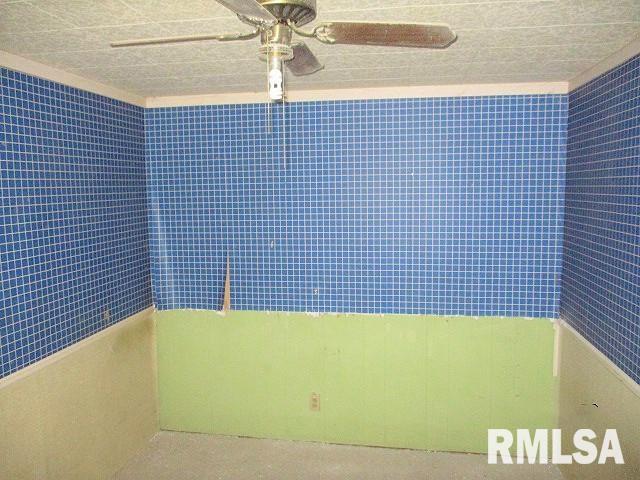 710 Chicago Street Spring Bay, IL 61611 - Photo 14 of 20