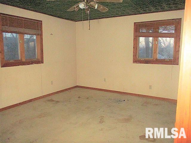 710 Chicago Street Spring Bay, IL 61611 - Photo 16 of 20