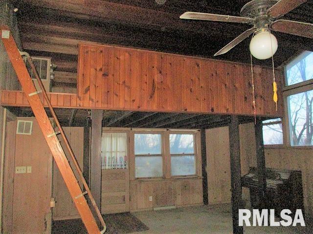 710 Chicago Street Spring Bay, IL 61611 - Photo 9 of 20