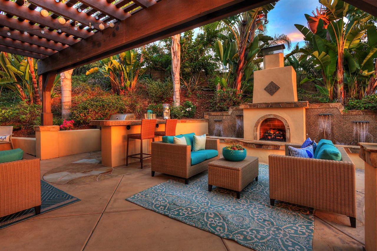 2871 Rancho Cortes Carlsbad, CA 92009 - Photo 3 of 25