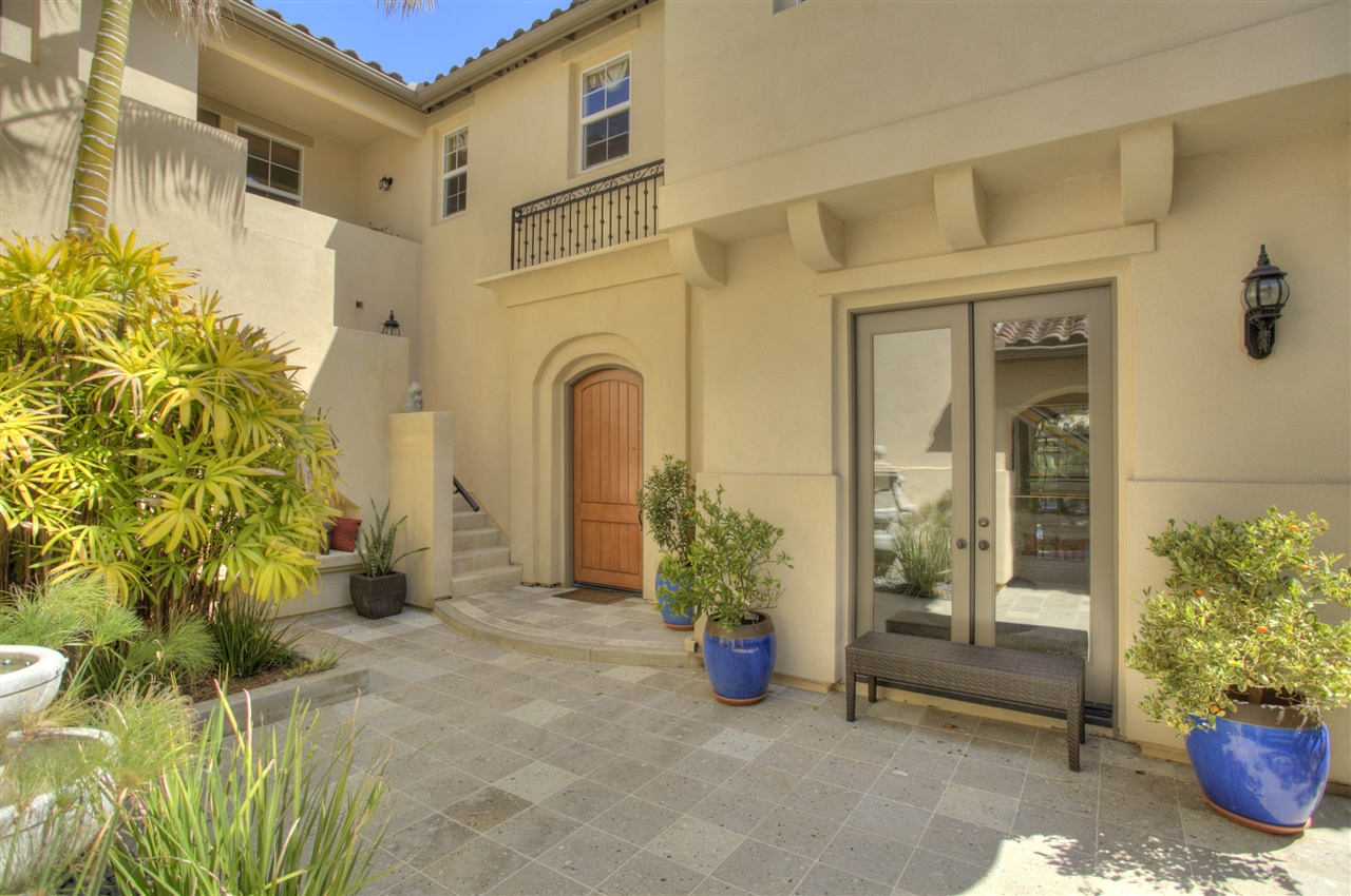 2871 Rancho Cortes Carlsbad, CA 92009 - Photo 10 of 25