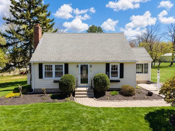 $499,000 | 37 Maple Street, West Boylston, MA 01583