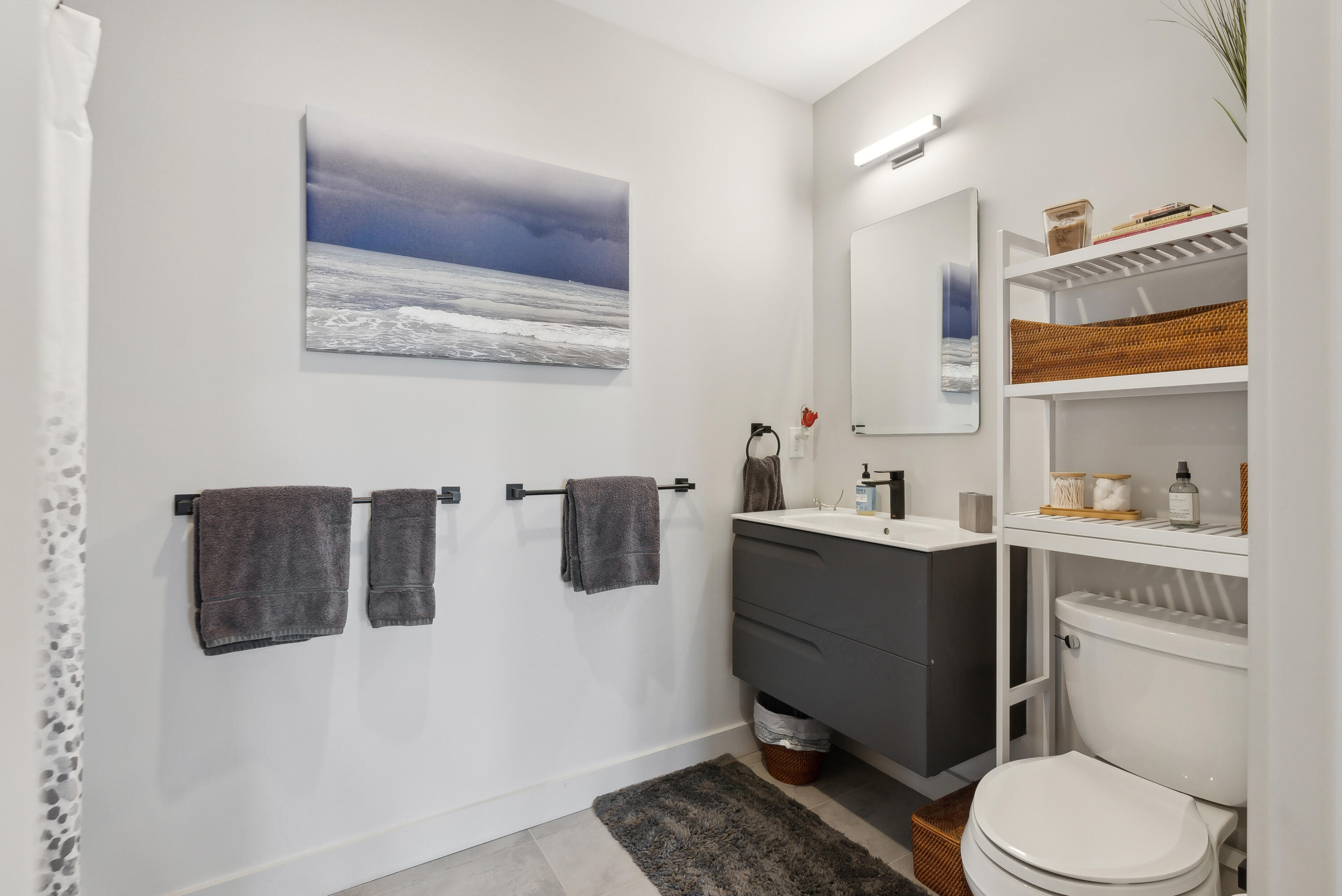 75 Chestnut Street, Unit 307 Portland, ME 04101 - Photo 17 of 27 Full Bath
