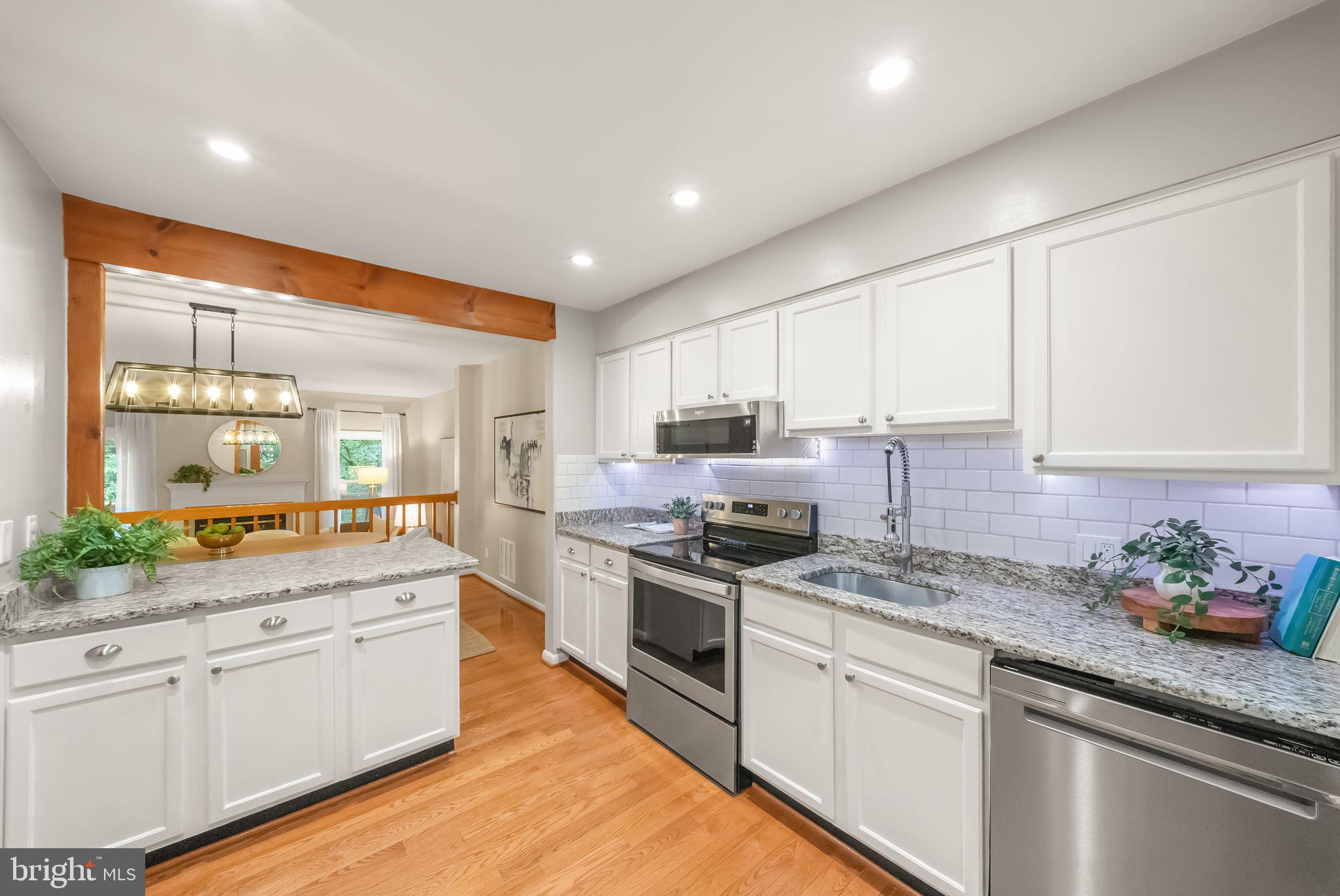 1606 Oak Spring Way Reston, VA 20190 - Photo 9 of 75 Gallery Image 9