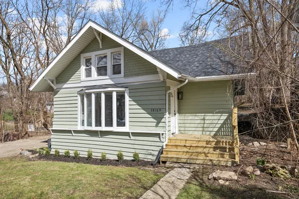 $285,000 | 38169 North 3rd Avenue, Spring Grove, IL 60081